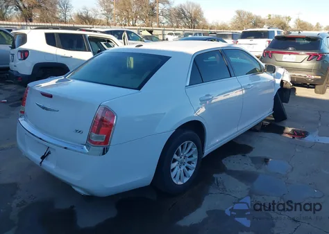 2014 Chrysler 300 из США, поврежденный, VIN 2C3CCAAG3EH357153
